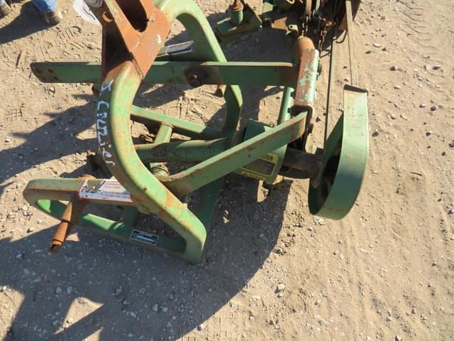 Image of John Deere 350 equipment image 4
