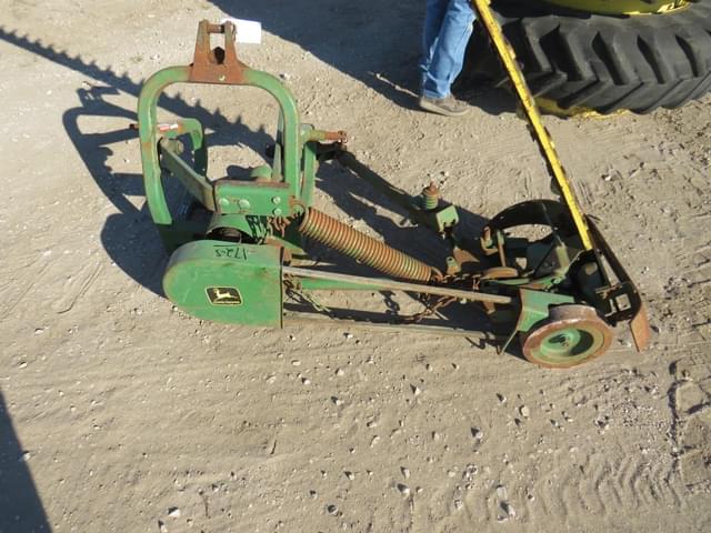 Image of John Deere 350 equipment image 3