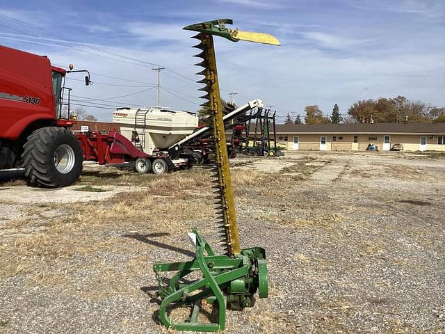 Image of John Deere 350 equipment image 1