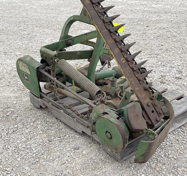 Image of John Deere 350 equipment image 4