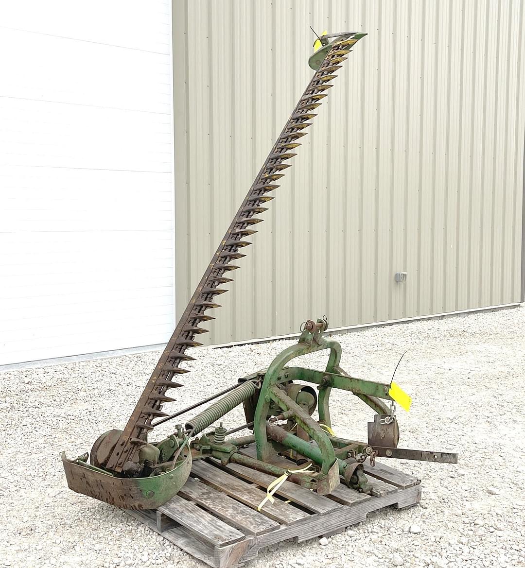 Image of John Deere 350 Primary image