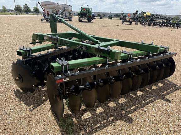 Image of John Deere 350 equipment image 2