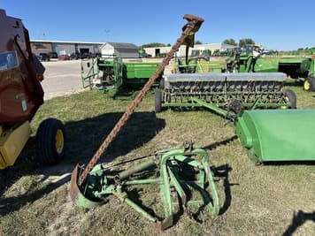 Main image John Deere 350