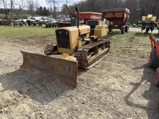 Image of John Deere 350 equipment image 3
