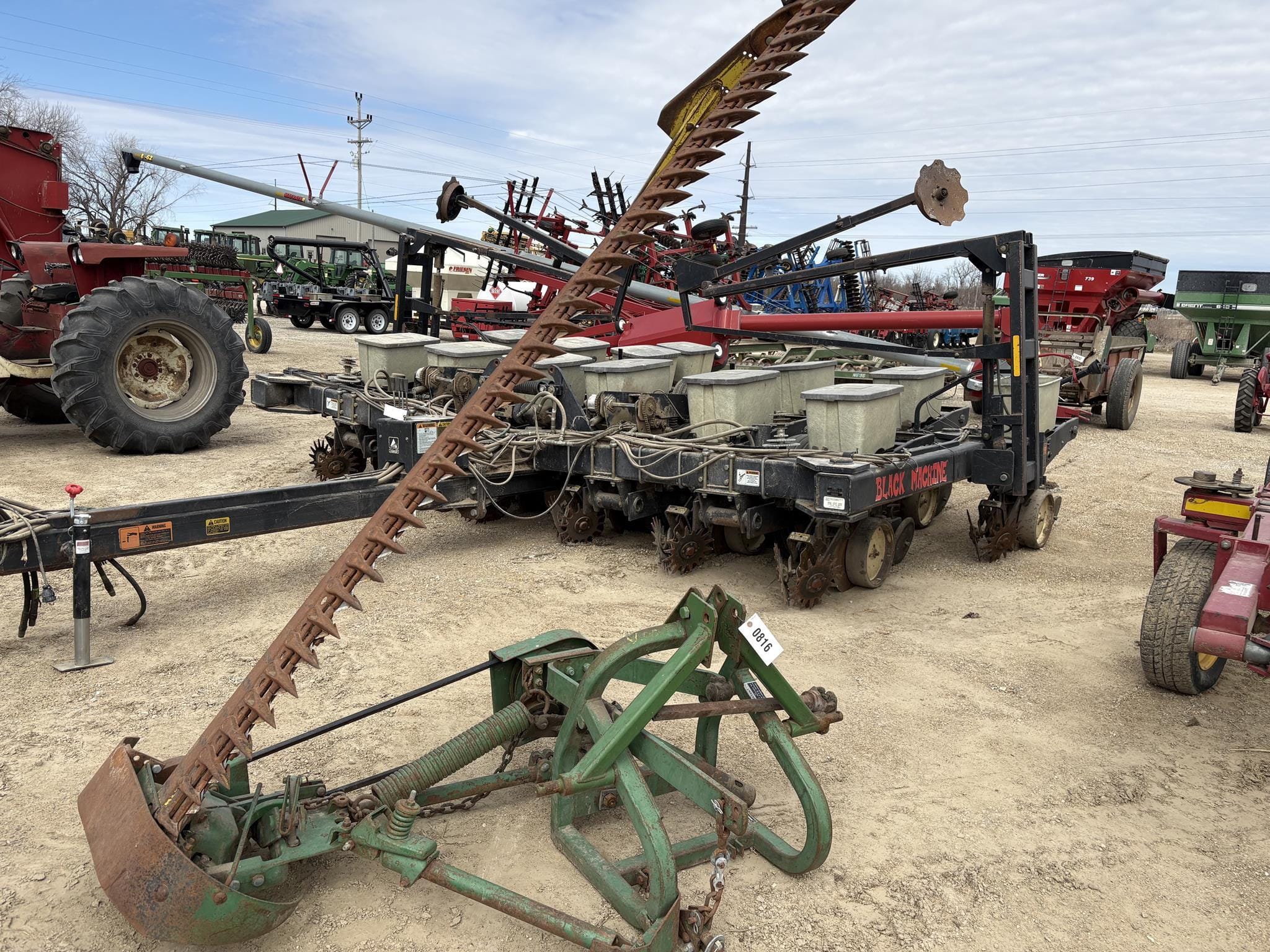 John Deere 350 Equipment Image0