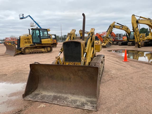 Image of John Deere 350 equipment image 1