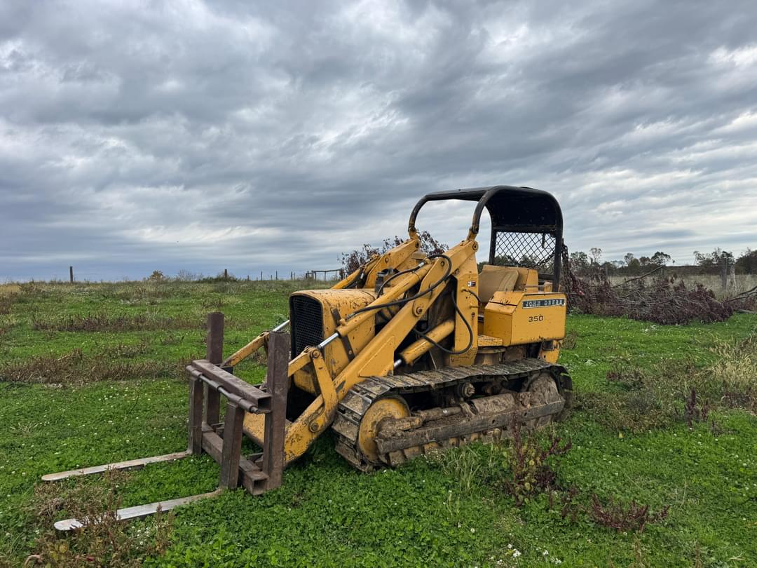 Image of John Deere 350 Primary image