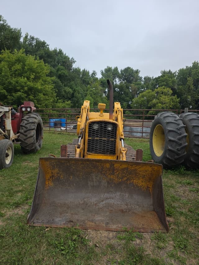 Image of John Deere 350 equipment image 4