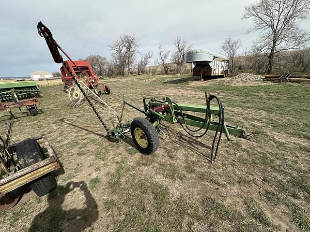 Image of John Deere 350 equipment image 2