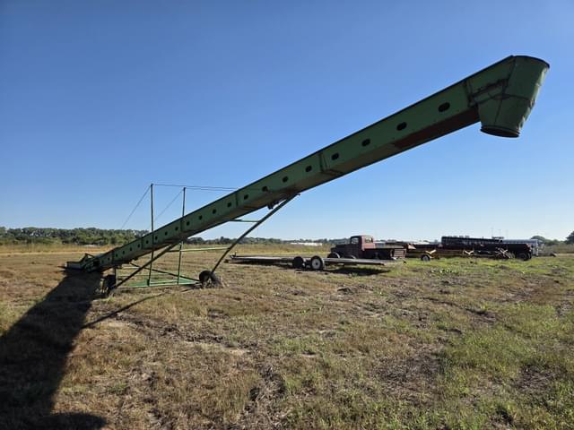 Image of John Deere 350 equipment image 3