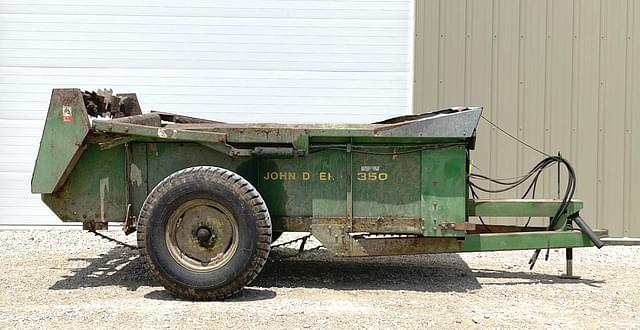 Image of John Deere 350 equipment image 2