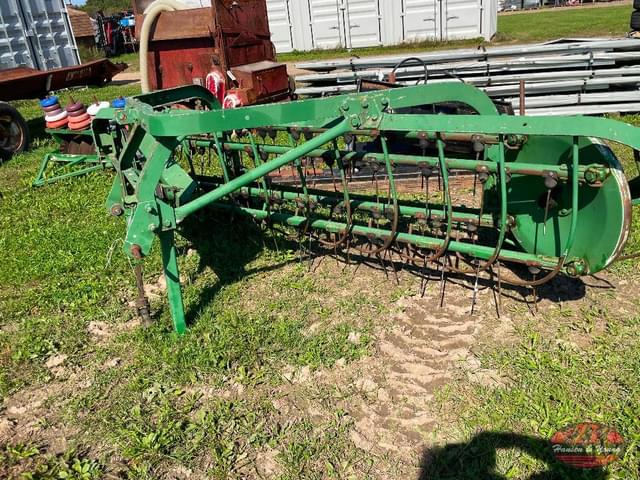 Image of John Deere 350 equipment image 3