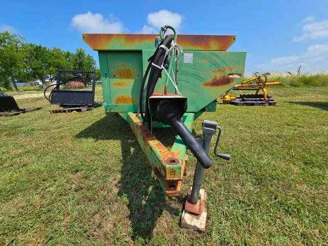 Image of John Deere 350 equipment image 2