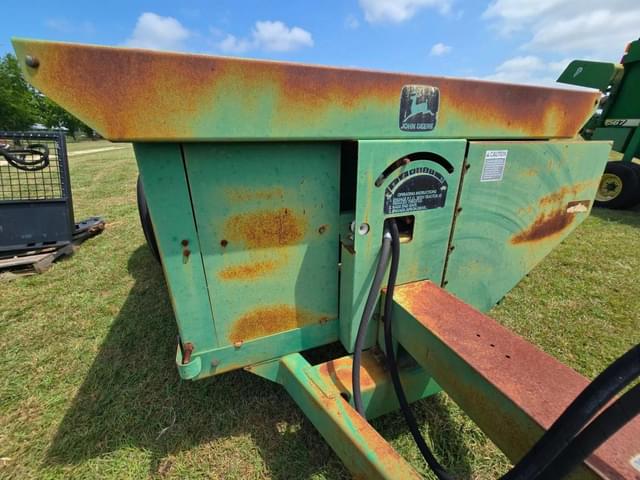 Image of John Deere 350 equipment image 3