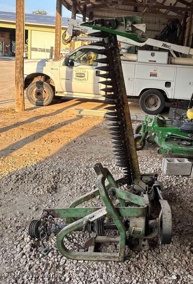Image of John Deere 350 equipment image 4