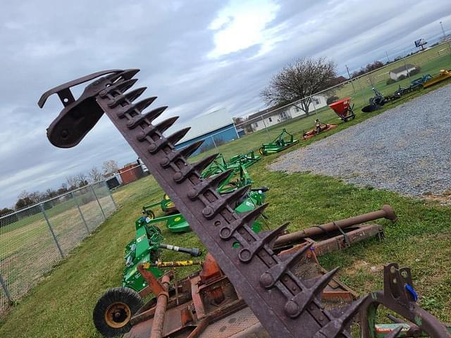 Image of John Deere 350 equipment image 4