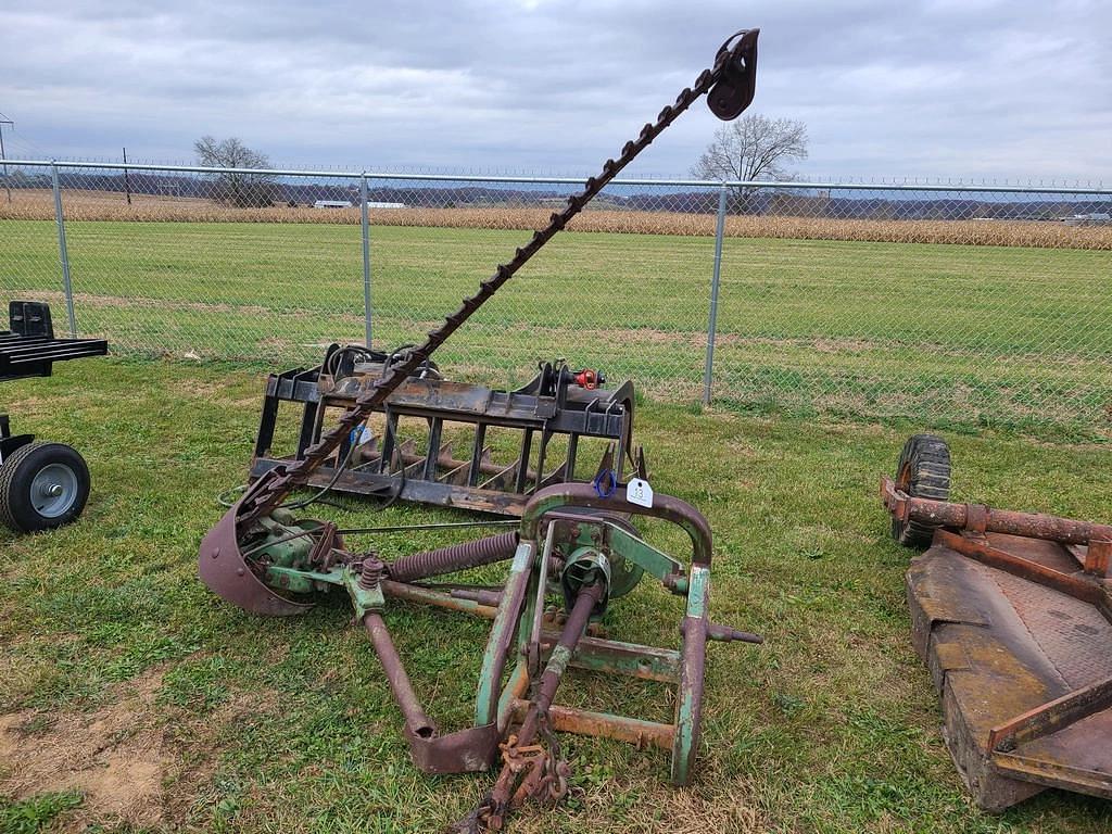 Image of John Deere 350 Primary image