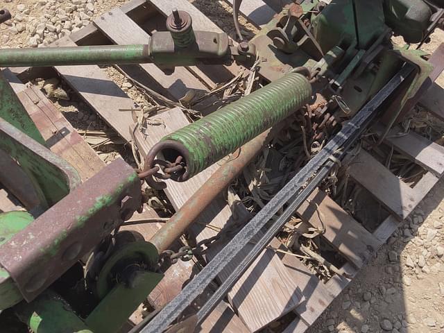 Image of John Deere 350 equipment image 4
