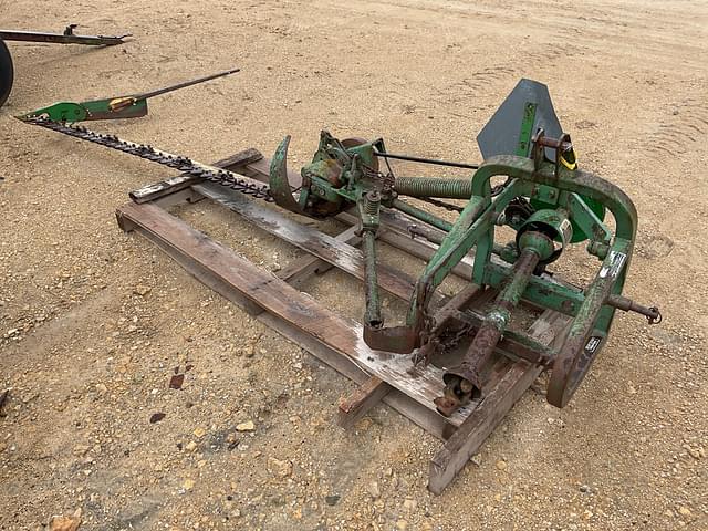 Image of John Deere 350 equipment image 1