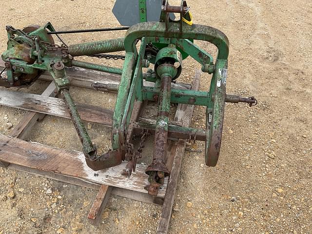 Image of John Deere 350 equipment image 2