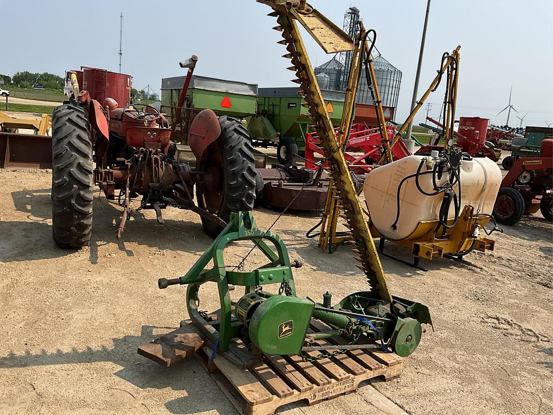 Image of John Deere 350 Primary image