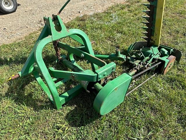 Image of John Deere 350 equipment image 2