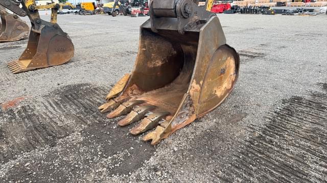 Image of John Deere 350D LC equipment image 4