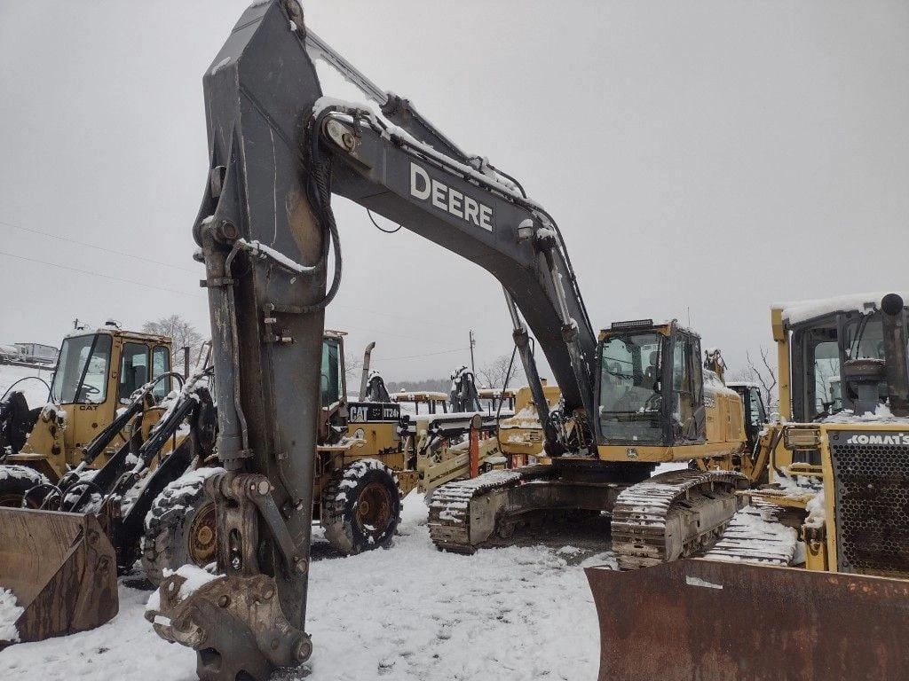 John Deere 350G Equipment Image0