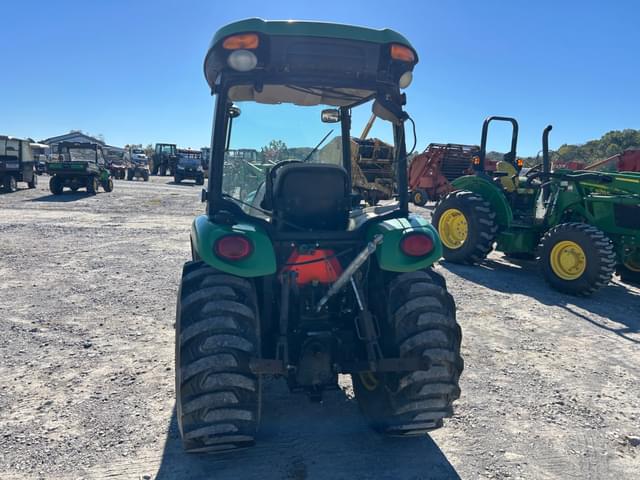 Image of John Deere 3520 equipment image 4