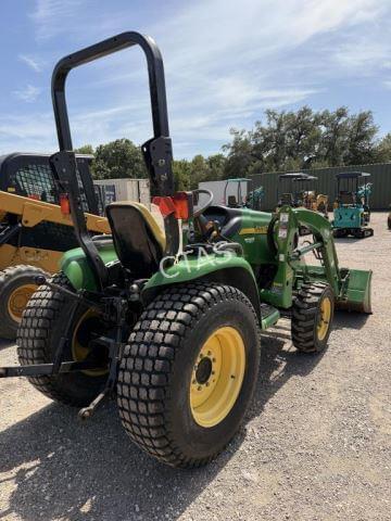 Image of John Deere 3520 equipment image 4
