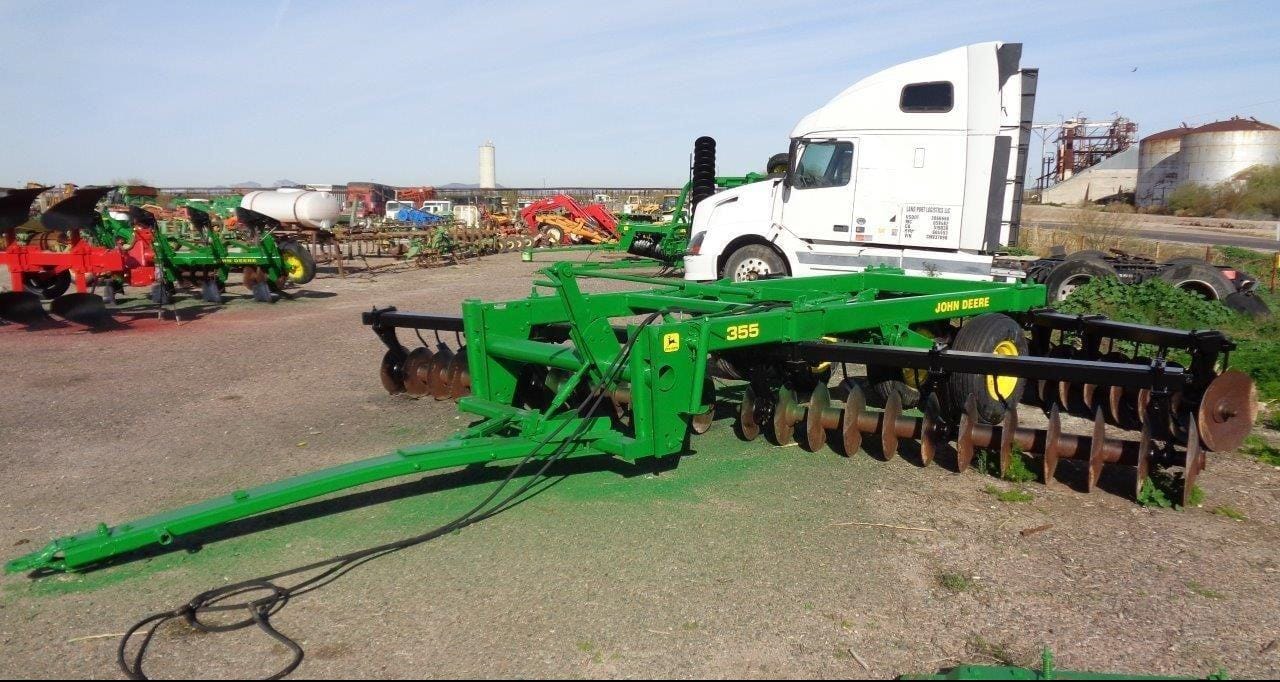 John Deere 355 Equipment Image0