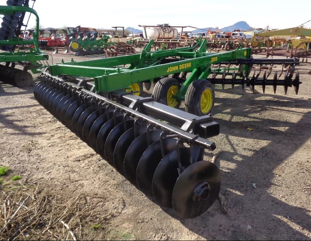 Image of John Deere 355 equipment image 2