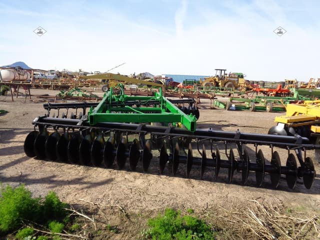 Image of John Deere 355 equipment image 3