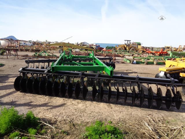 Image of John Deere 355 equipment image 3