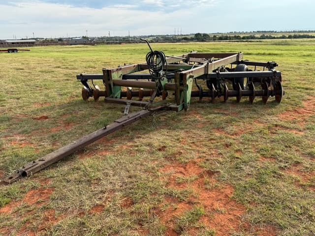 Image of John Deere 355 equipment image 2