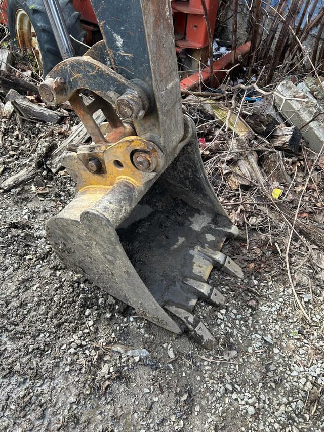 Image of John Deere 35D equipment image 4