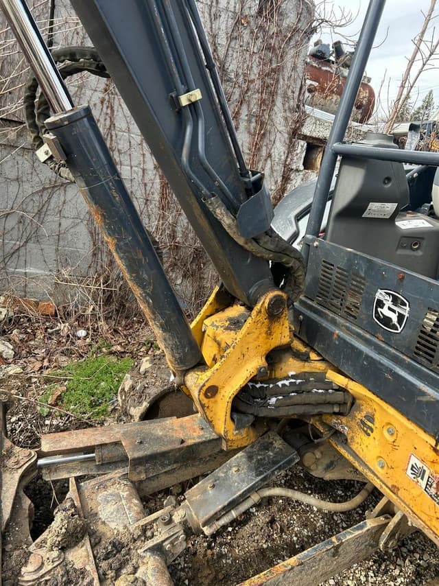 Image of John Deere 35D equipment image 3