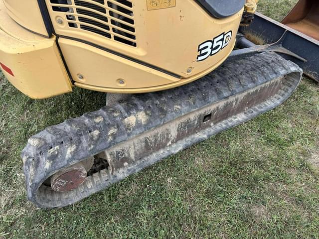 Image of John Deere 35D equipment image 4
