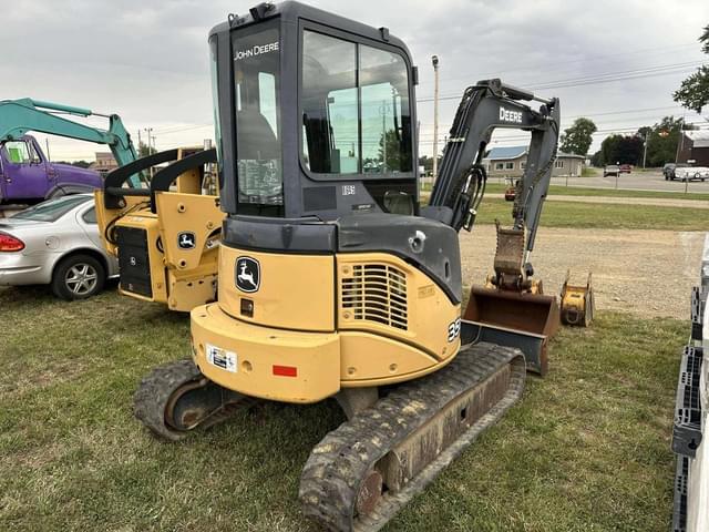 Image of John Deere 35D equipment image 2