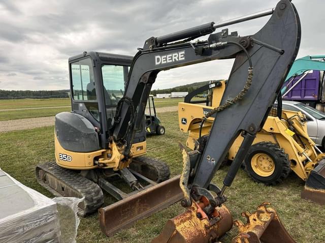 Image of John Deere 35D equipment image 1