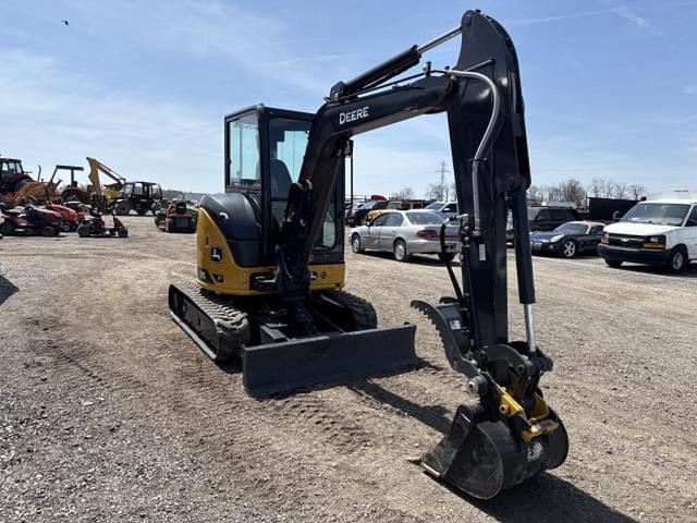 Image of John Deere 35P equipment image 3