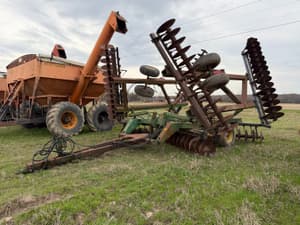 John Deere 630 Image
