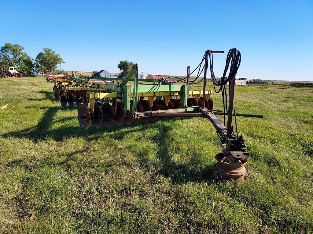 Image of John Deere 360 Primary image