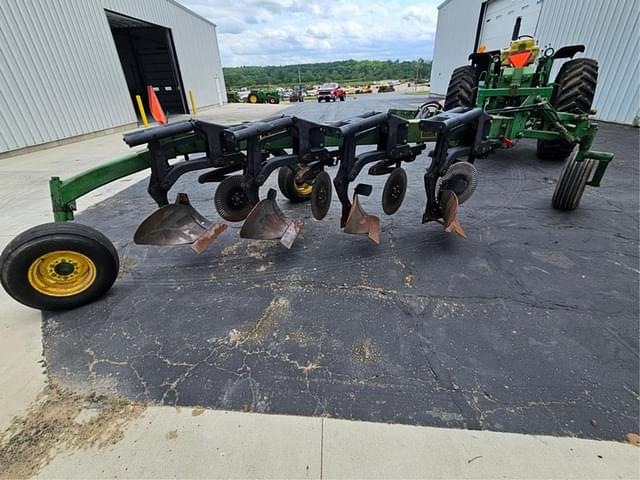Image of John Deere 3600 equipment image 4