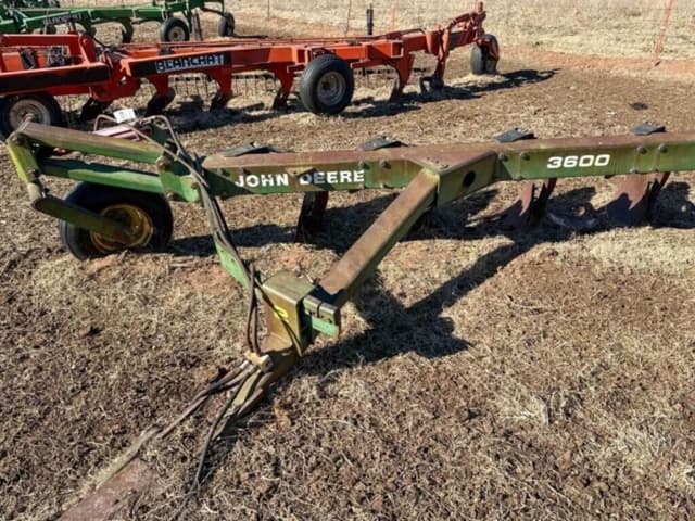 Image of John Deere 3600 equipment image 1