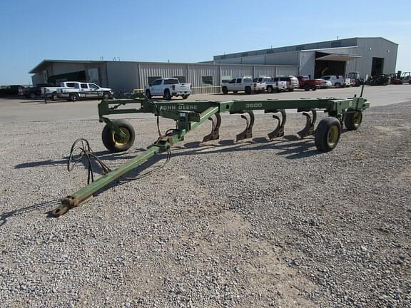 John Deere 3600 Equipment Image0