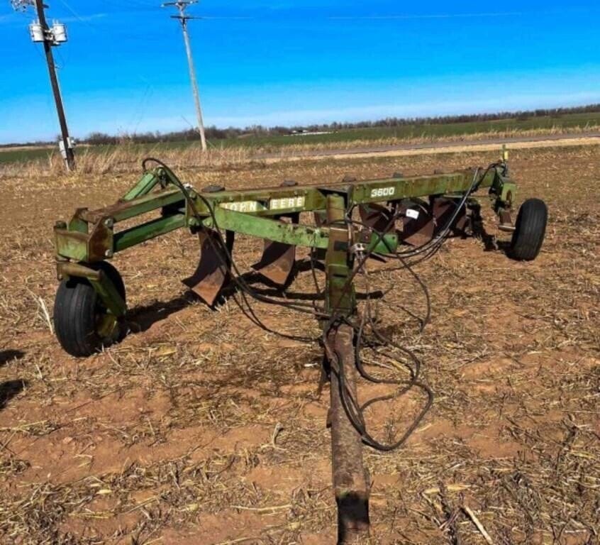 John Deere 3600 Equipment Image0