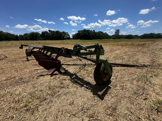 Image of John Deere 3600 equipment image 1