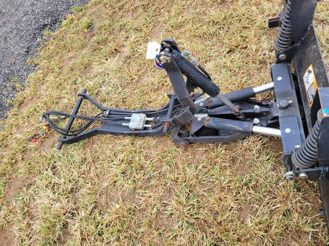 Image of John Deere 366 equipment image 3