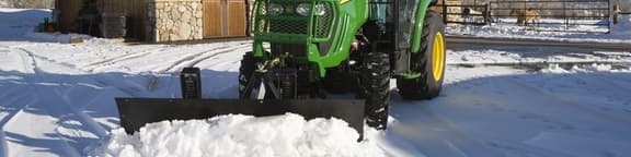 Image of John Deere 366 equipment image 1